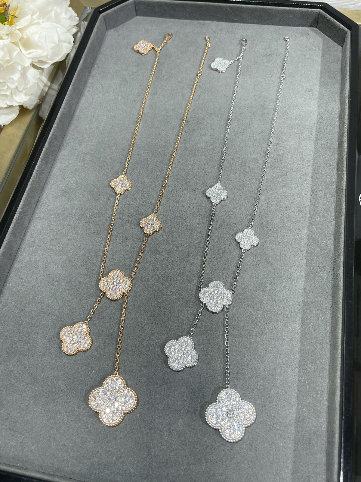 [sparkle Jewelry ]CLOVER 6 MOTIF DIAMOND PAVED NECKLACE