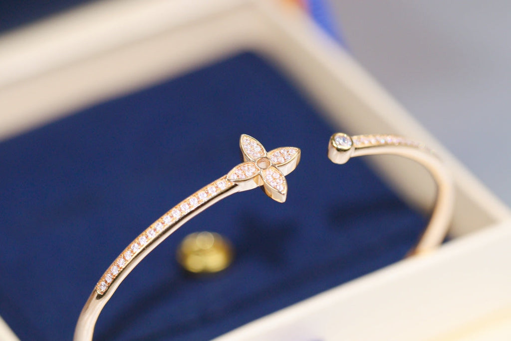 [sparkle Jewelry ]IDYLLE PINK GOLD OPEN BRACELET DIAMOND PAVED