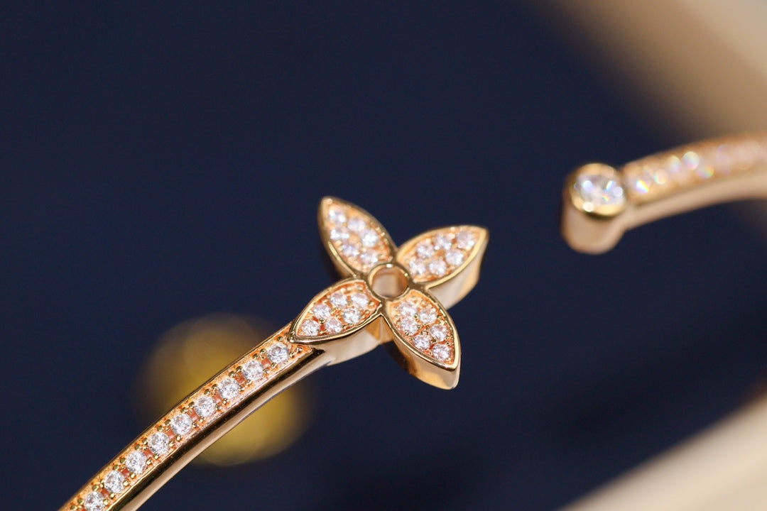 [sparkle Jewelry ]IDYLLE PINK GOLD OPEN BRACELET DIAMOND PAVED