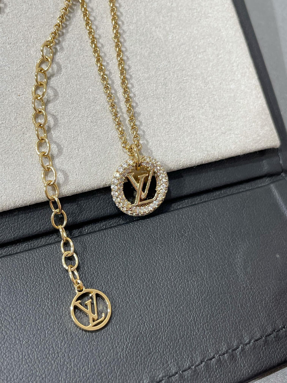 [sparkle Jewelry ]BY NIGHT DIAMOND PAVED NECKLACE