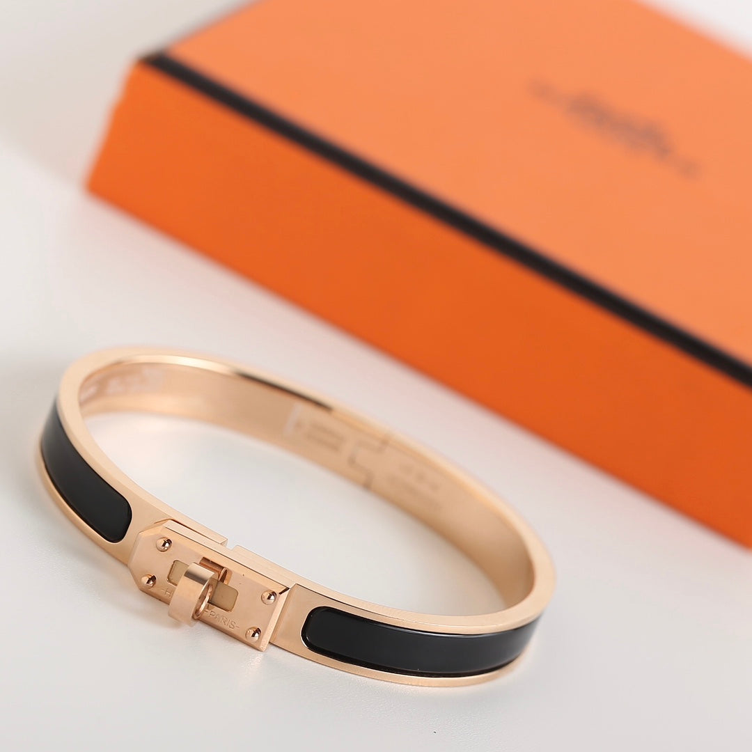 [Sparkle]HM KELLY SCHWARZES ARMBAND