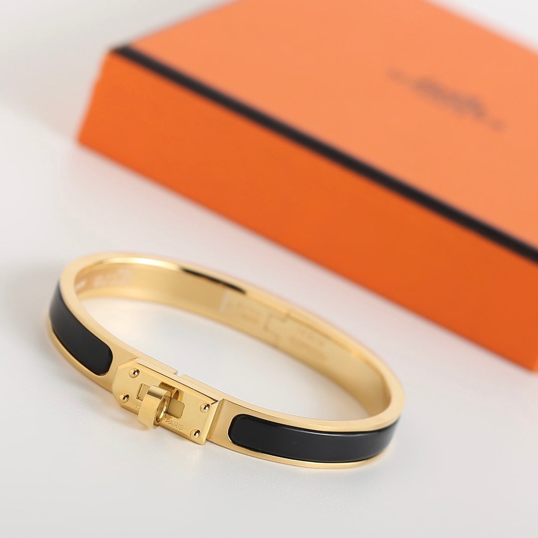 [Sparkle]HM KELLY SCHWARZES ARMBAND