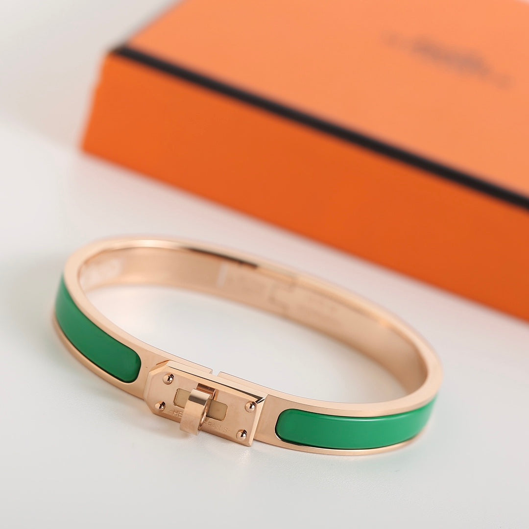 [sparkle Jewelry ]HM KELLY GREEN BRACELET