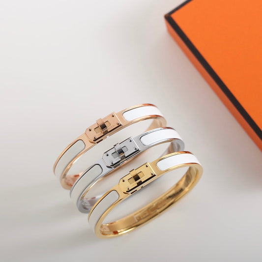 [Sparkle]HM KELLY WHITE ARMBAND