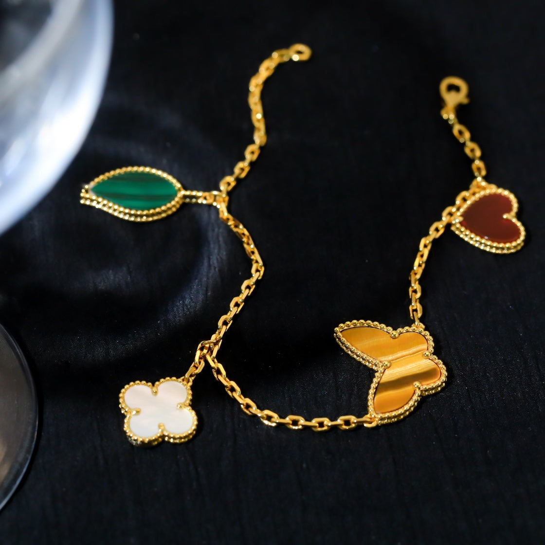 [sparkle Jewelry ]LUCKY SPRING 5 MOTIF GOLD BRACELET