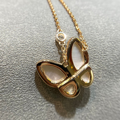 [sparkle Jewelry ]BUTTERFLY MOP DIAMOND NECKLACE