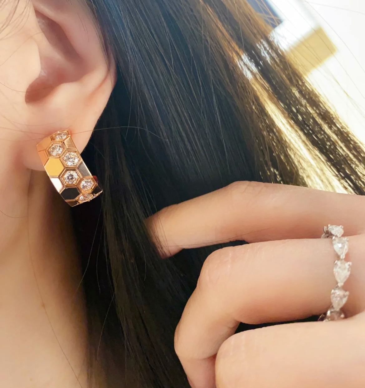[Sparkle]BEE LOVE DIAMOND HOOP-OHRRINGE