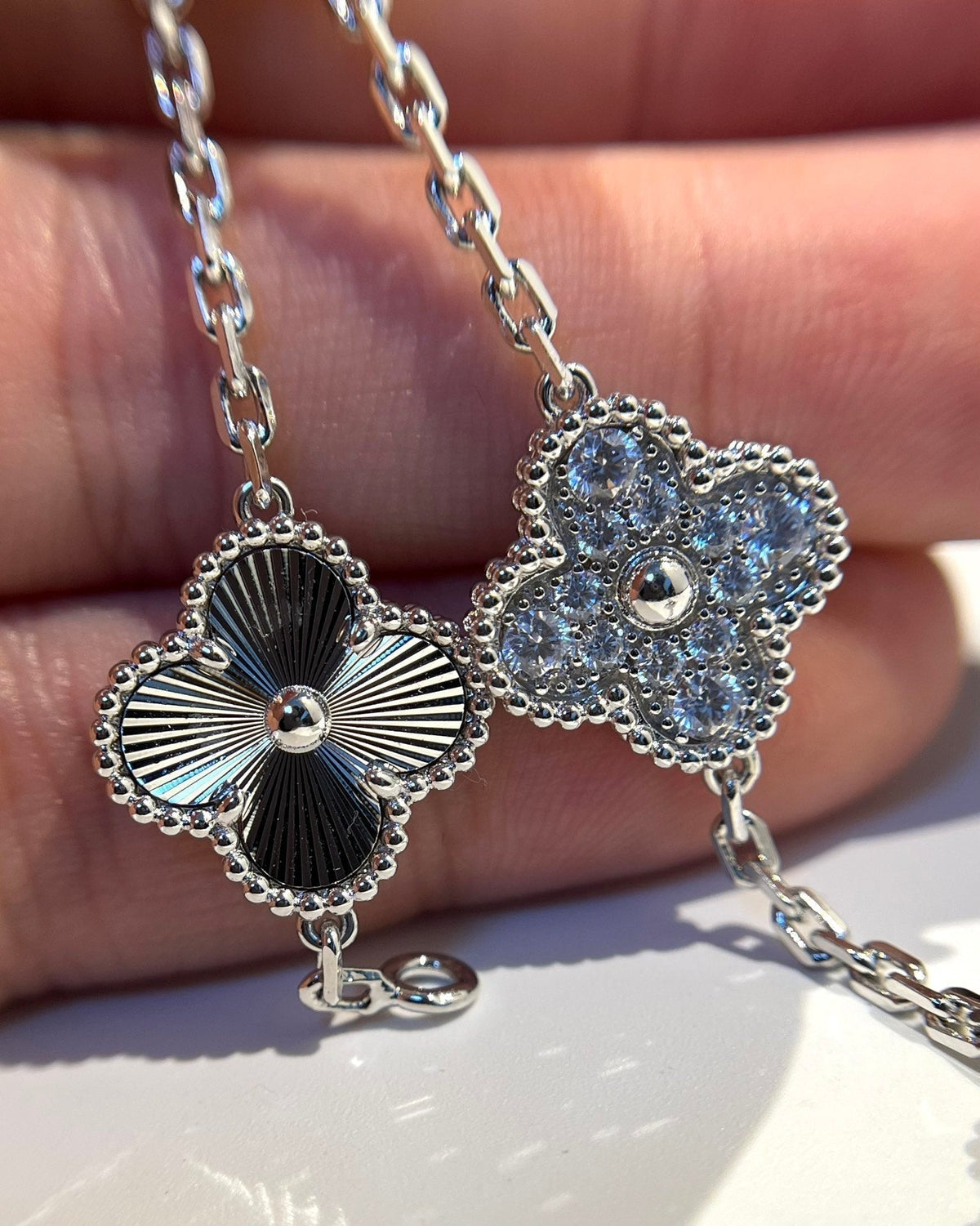 [sparkle Jewelry ] CLOVER 5 MOTIF LASER BRACELET COLLECTION