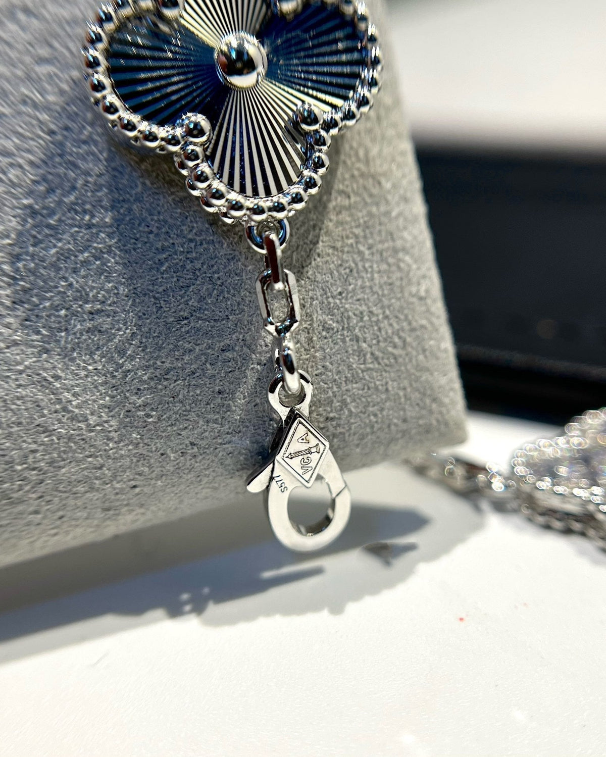 [sparkle Jewelry ] CLOVER 5 MOTIF LASER BRACELET COLLECTION