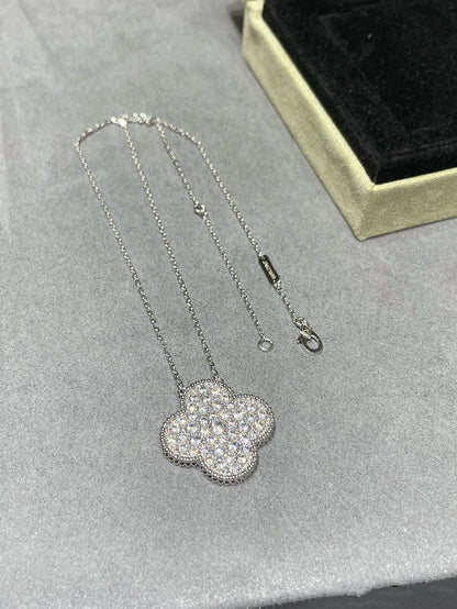 [sparkle Jewelry ]CLOVER 25MM LARGE PENDANT DIAMOND PAVED SILVER NECKLACE