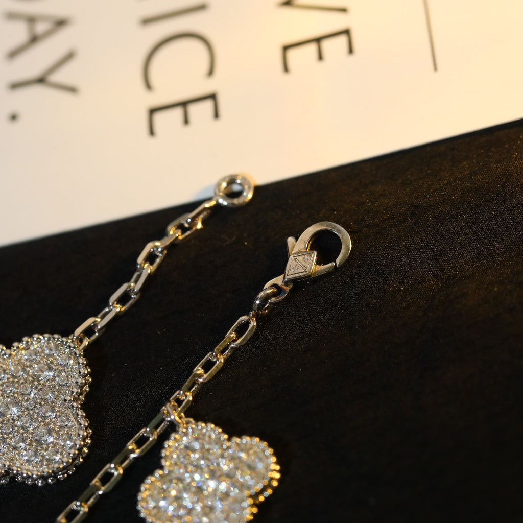 [sparkle Jewelry ]CLOVER BRACELET 5 MOTIF SILVER DIAMOND PAVED