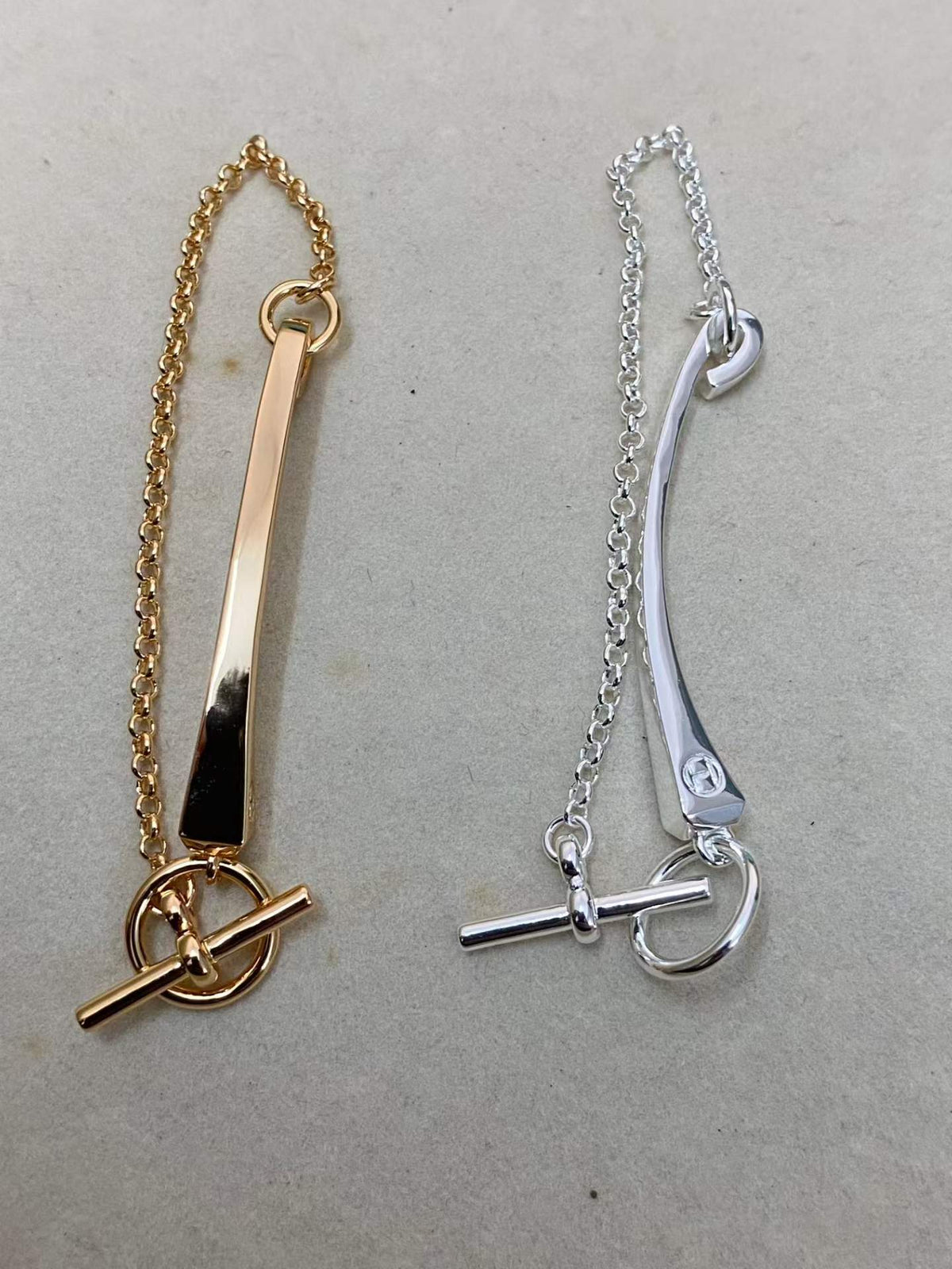 [sparkle Jewelry]CLOU DE FORGE BRACELET WITH SQUARE CONE STUDS