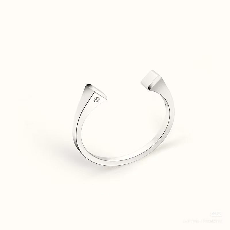 [sparkle Jewelry]CLOU DE FORGE SQUARE CONE STUDS OPEN CUFF ONE SIZE