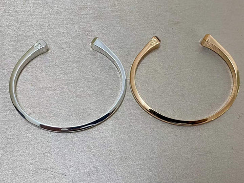 [sparkle Jewelry]CLOU DE FORGE SQUARE CONE STUDS OPEN CUFF ONE SIZE