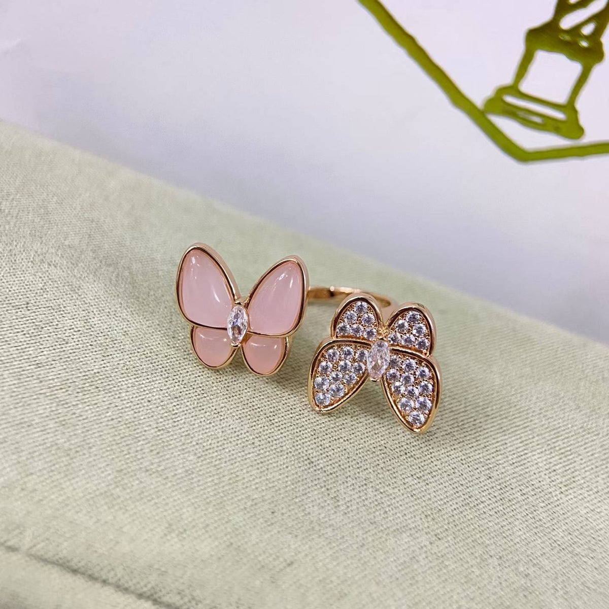 [sparkle Jewelry]TWIN BUTTERFLY NEW DIAMOND & PINK BUTTERFLY RING