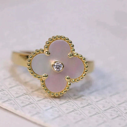 [sparkle Jewelry ]CLOVER PINK MOP RING GOLD DIAMOND
