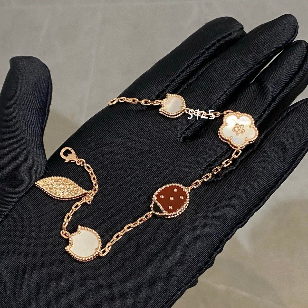 [sparkle Jewelry ]LUCKY SPRING 5 MOTIF BRACELET