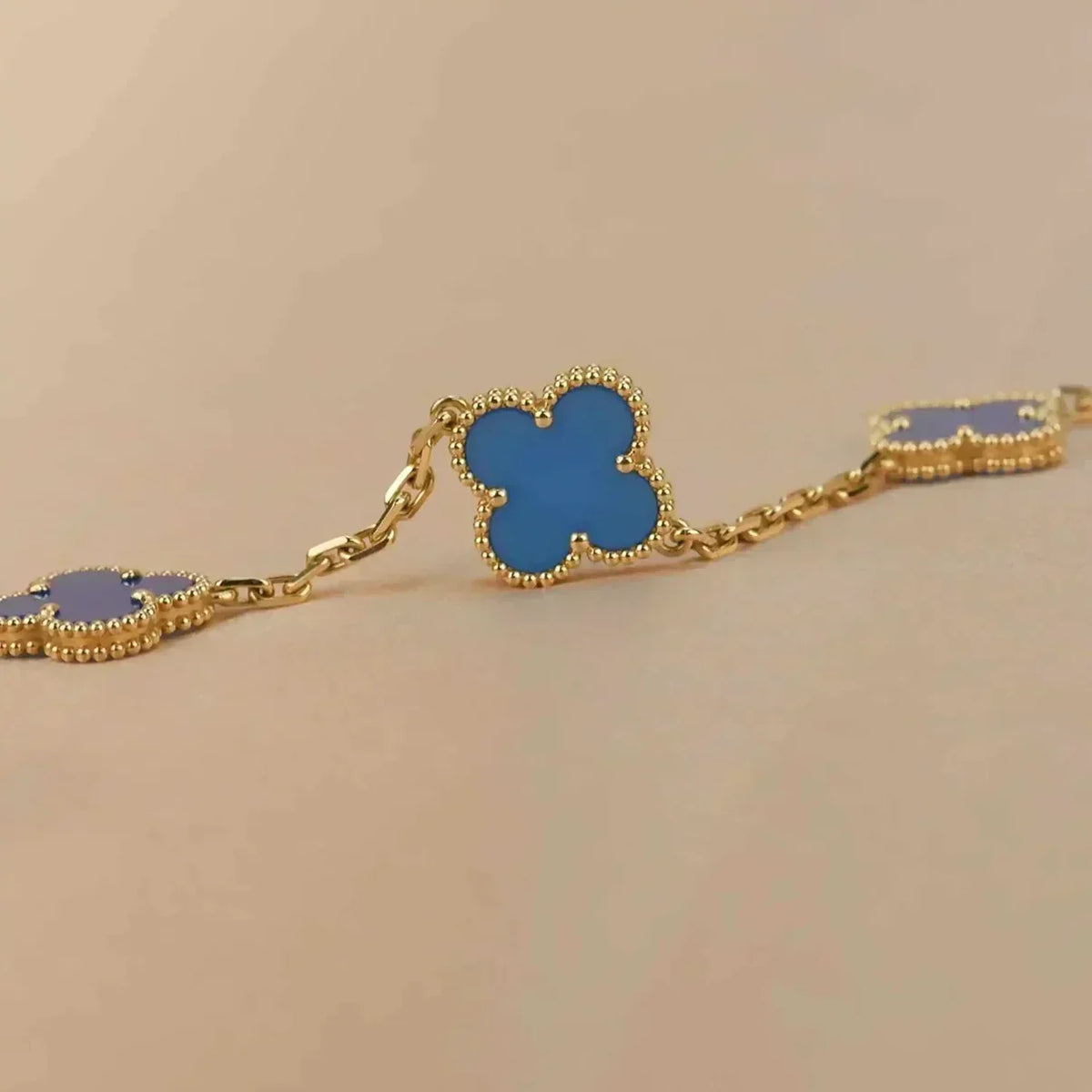 [sparkle Jewelry ] CLOVER 5 MOTIF BLUE AGATE BRACELET COLLECTION