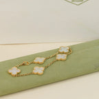 [sparkle Jewelry ]CLOVER WHITE PEARL MOP 5 MOTIF BRACELET COLLECTION