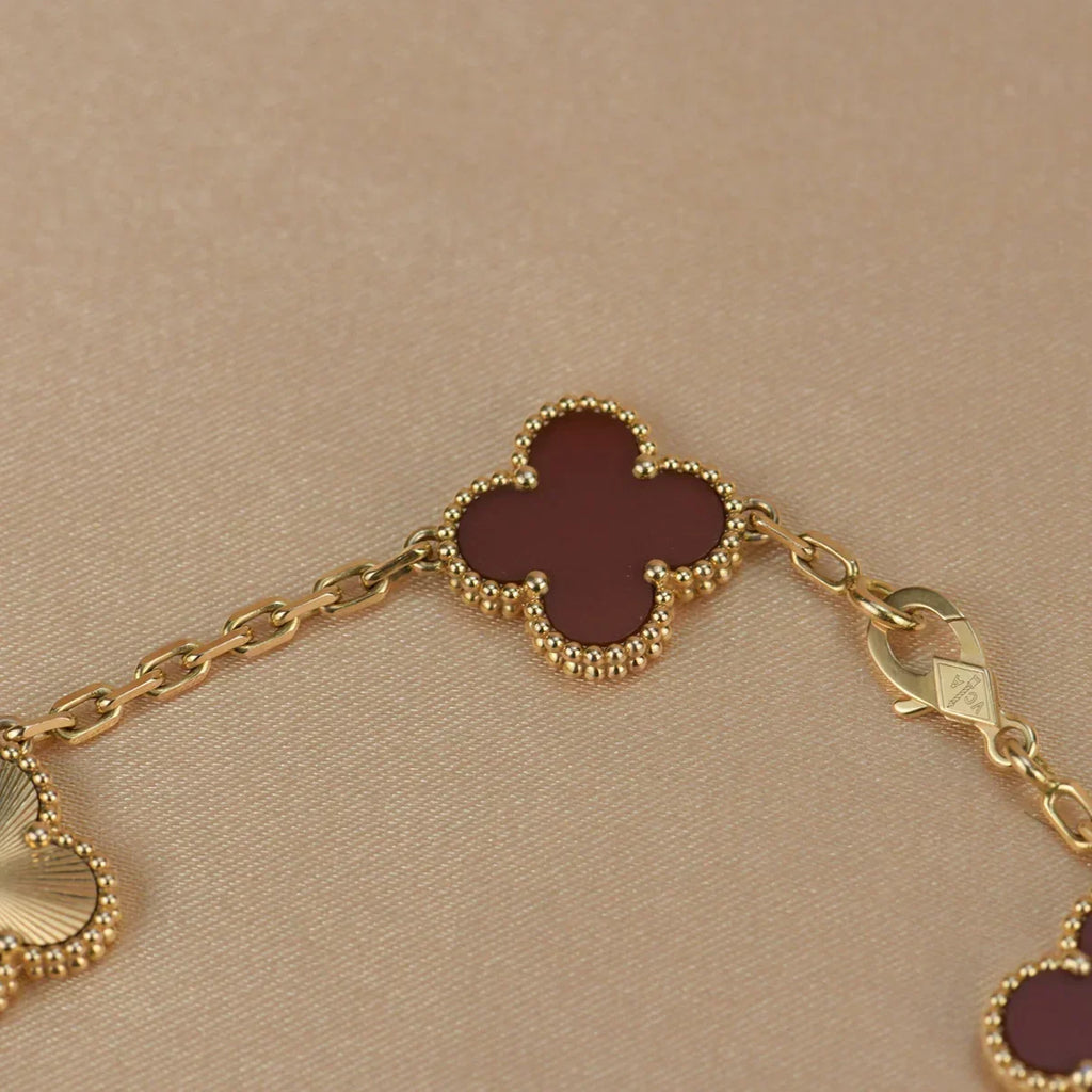 [sparkle Jewelry ] CLOVER 5 MOTIF RED CORNELIAN BRACELET COLLECTION