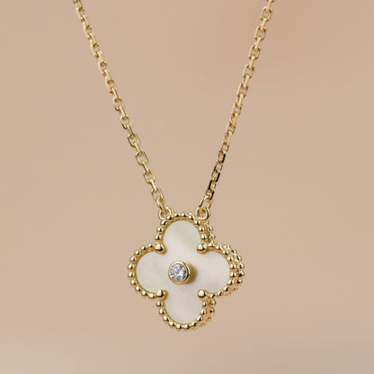 [sparkle Jewelry ]CLOVER 15MM DIAMOND GOLD MOTHER OF PEARL NECKLACE