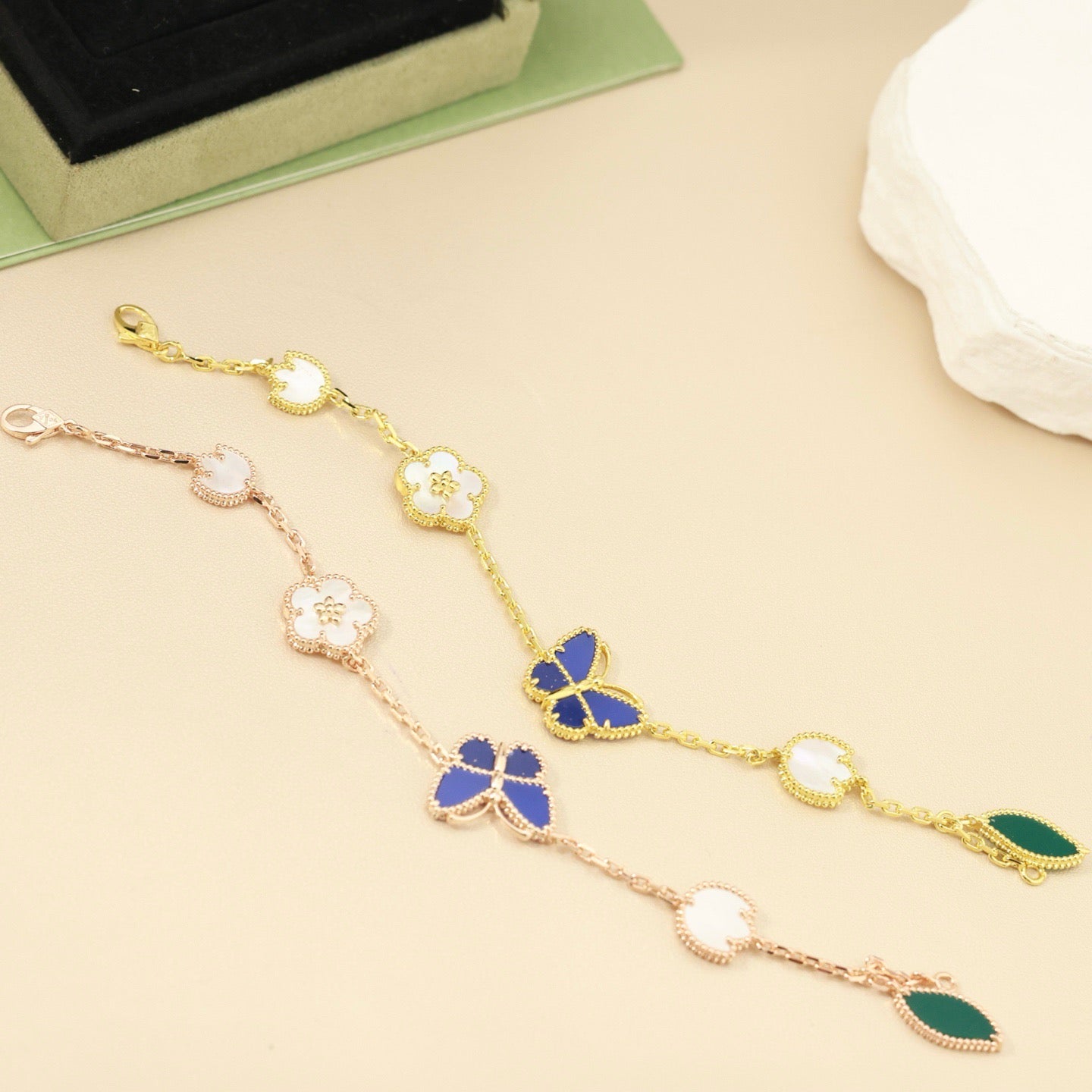 [Sparkle]FRÜHLINGSZAUBER SCHMETTERLINGS- & BLUMEN-CHARMBRACELET