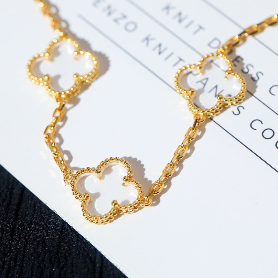 [sparkle Jewelry ]CLOVER 5 MOTIF ROCK CRYSTAL BRACELET