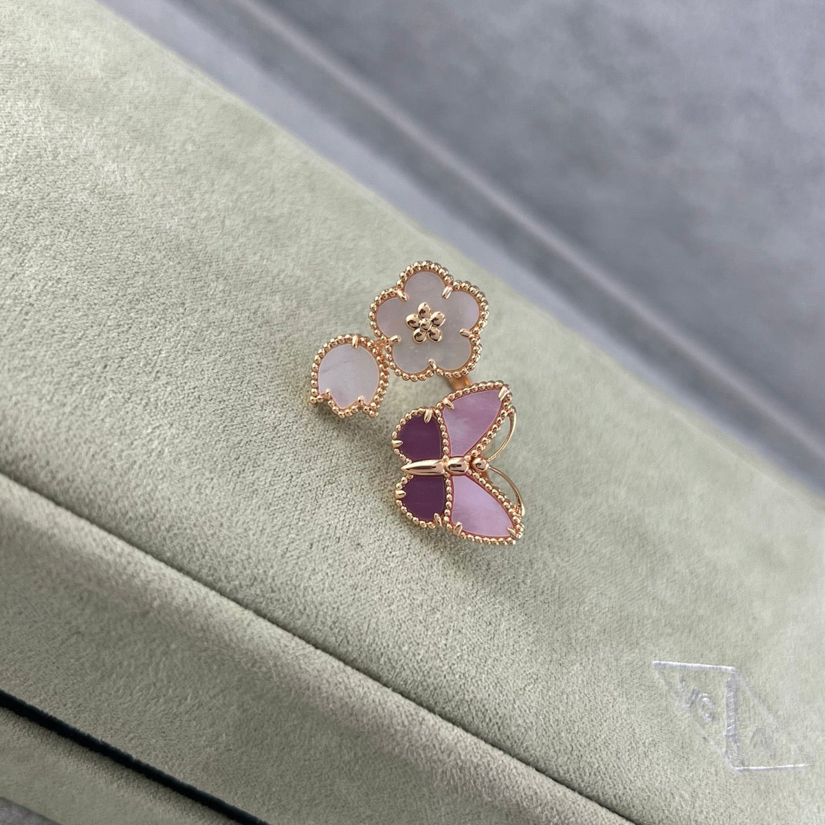 [sparkle Jewellery]Purple Mother-of-Pearl Butterfly & Flower Open Ring