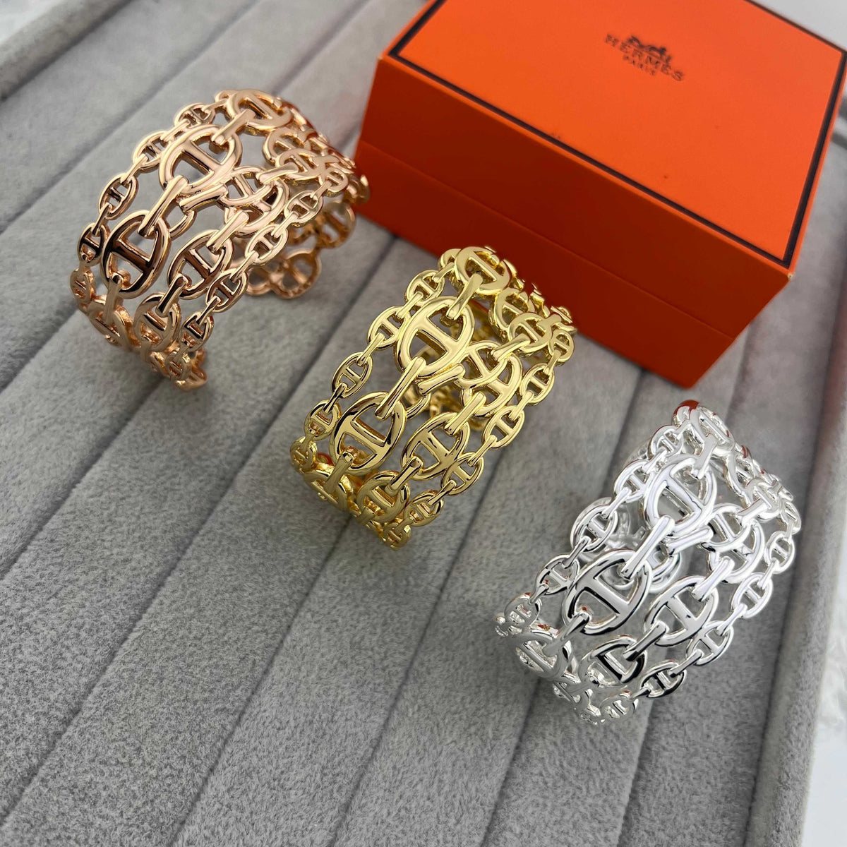 [sparkle Jewellery]H Chaîne d'Ancre Enchaînée Wide Cuff Bracelet