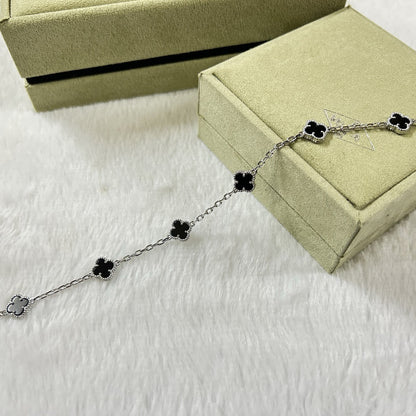 [sparkle Jewelry ]CLOVER 6 MOTIF  ONYXS BRACELET