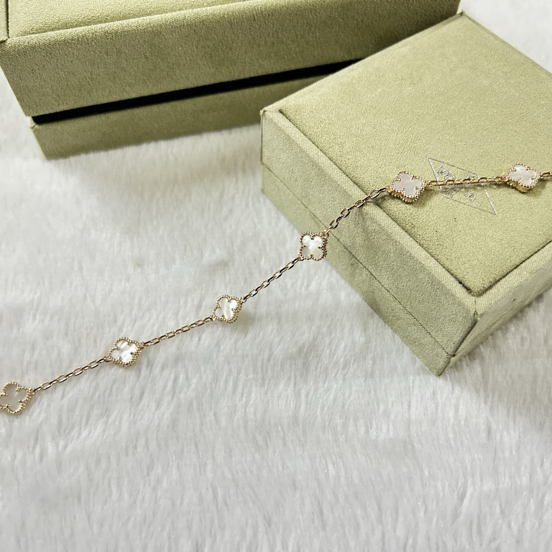 [sparkle Jewelry ]CLOVER 6 MOTIF WHITE MOP BRACELET