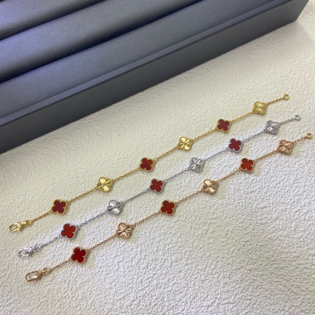 [sparkle Jewelry ]CLOVER 6 MOTIF RED AGATE LASER BRACELET
