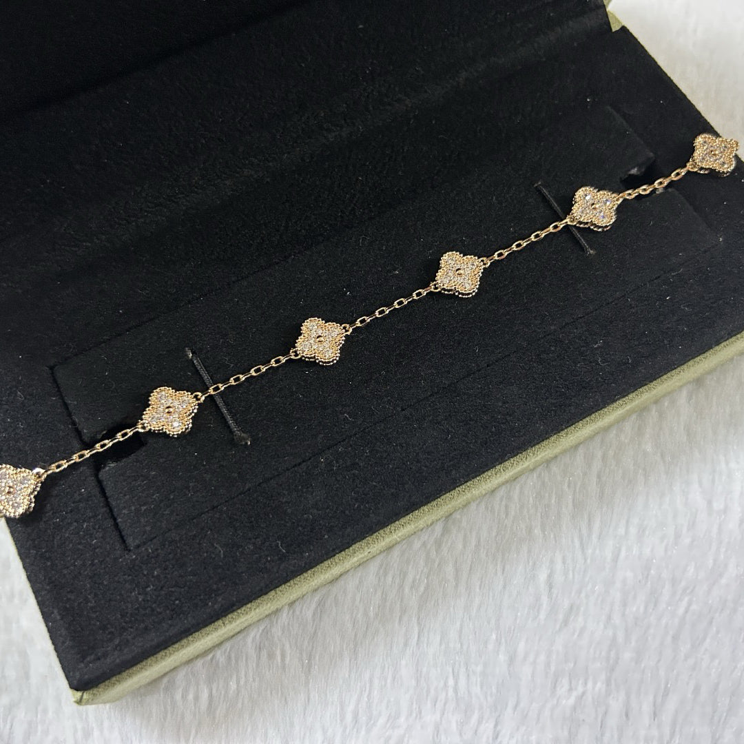 [sparkle Jewelry ]CLOVER 6 MOTIF DIAMOND BRACELET