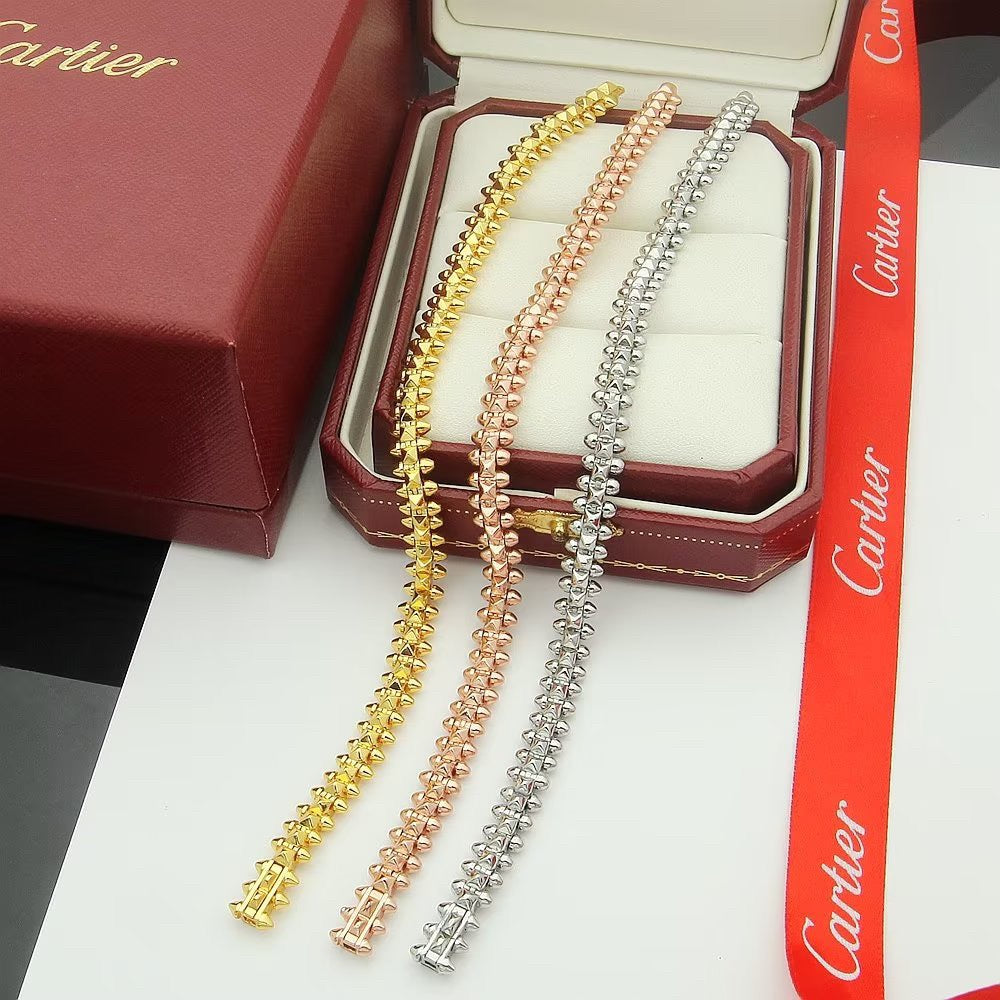 [sparkle Jewelery]Clash Rivet Necklace