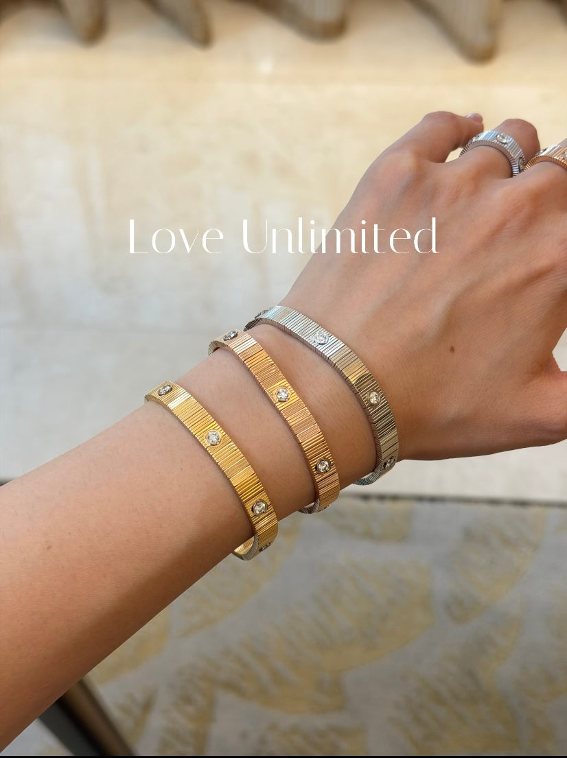 [Sparkle Jewelery]2026 New Arrival LOVE Unlimited Diamond Flexible Bracelet