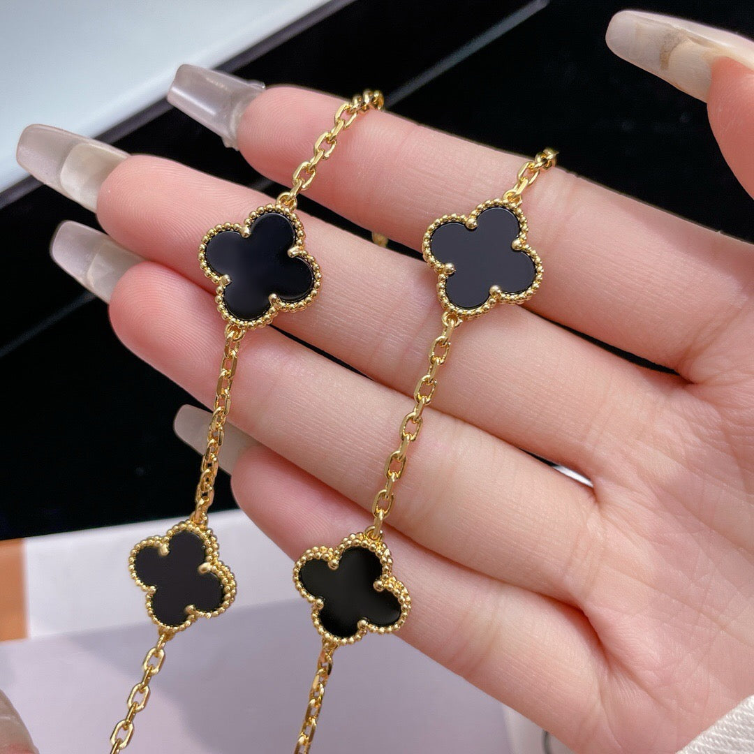 [sparkle Jewelry ]CLOVER 10 MOTIFS ONYX NECKLACE