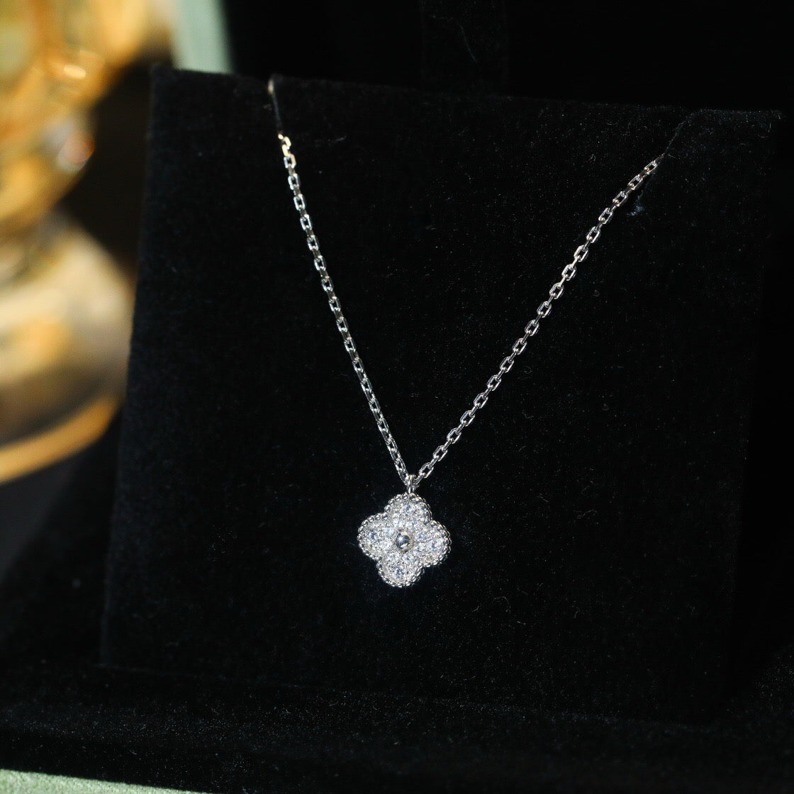 [sparkle Jewelry ]CLOVER MINI 9.5MM PENDANT DIAMOND NECKLACE
