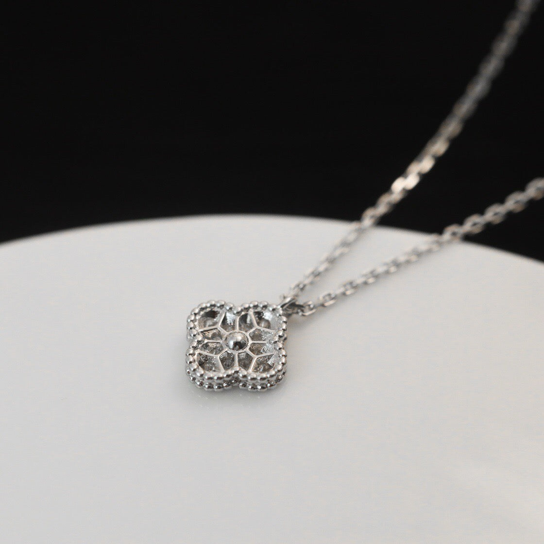 [sparkle Jewelry ]CLOVER MINI 9.5MM PENDANT DIAMOND NECKLACE