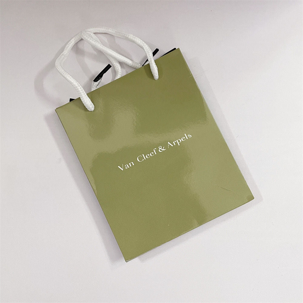 [sparkle Jewelry ]VA CLOVER BRACELET NECKLACE RING BOX GIFT BAG