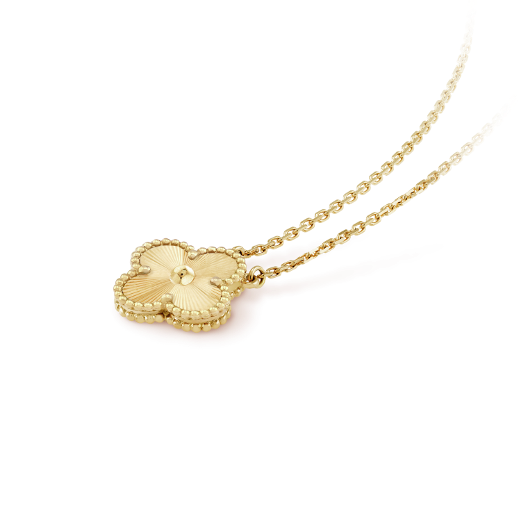 [sparkle Jewelry ]CLOVER 15MM LASER NECKLACE