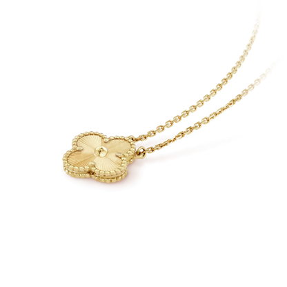 [sparkle Jewelry ]CLOVER 15MM LASER NECKLACE