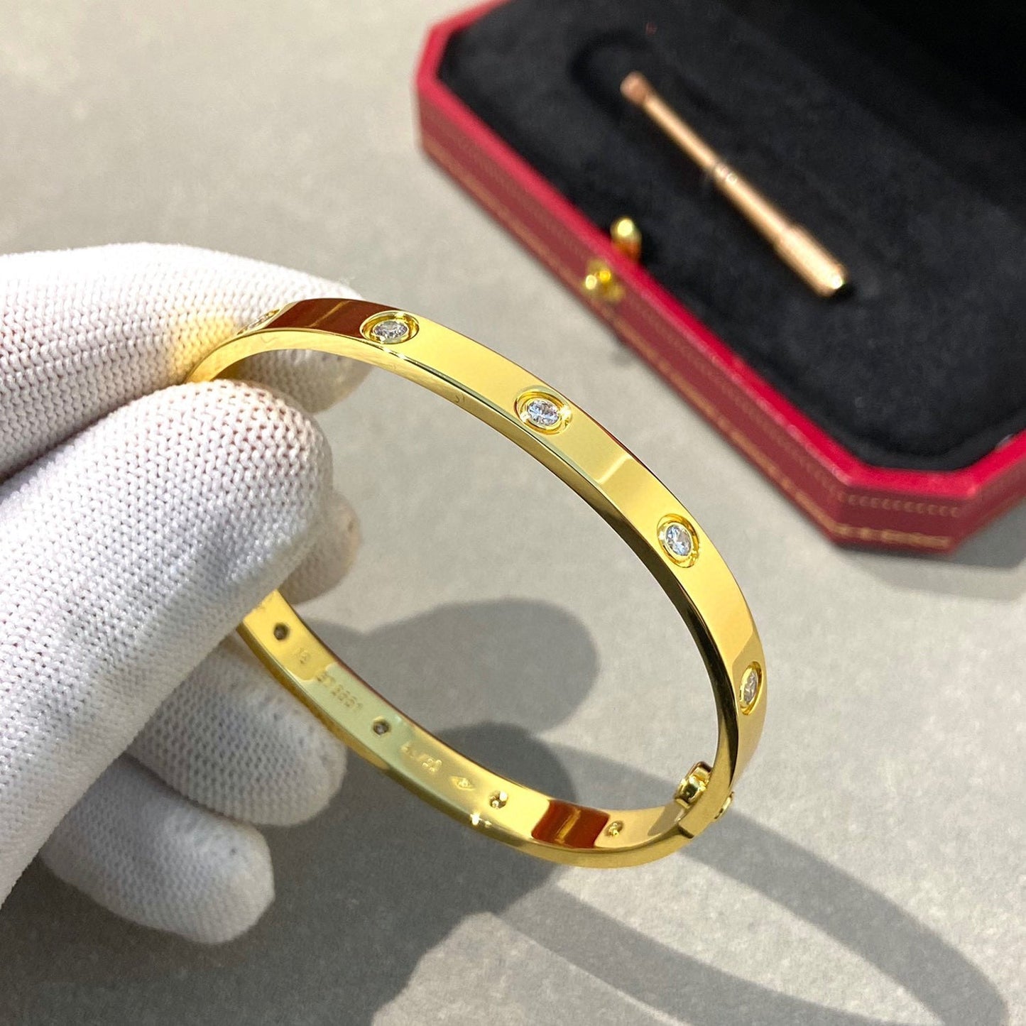 [Sparkle]KLASSISCHER 6.1MM LOVE ARMREIF - 10-DIAMANTEN