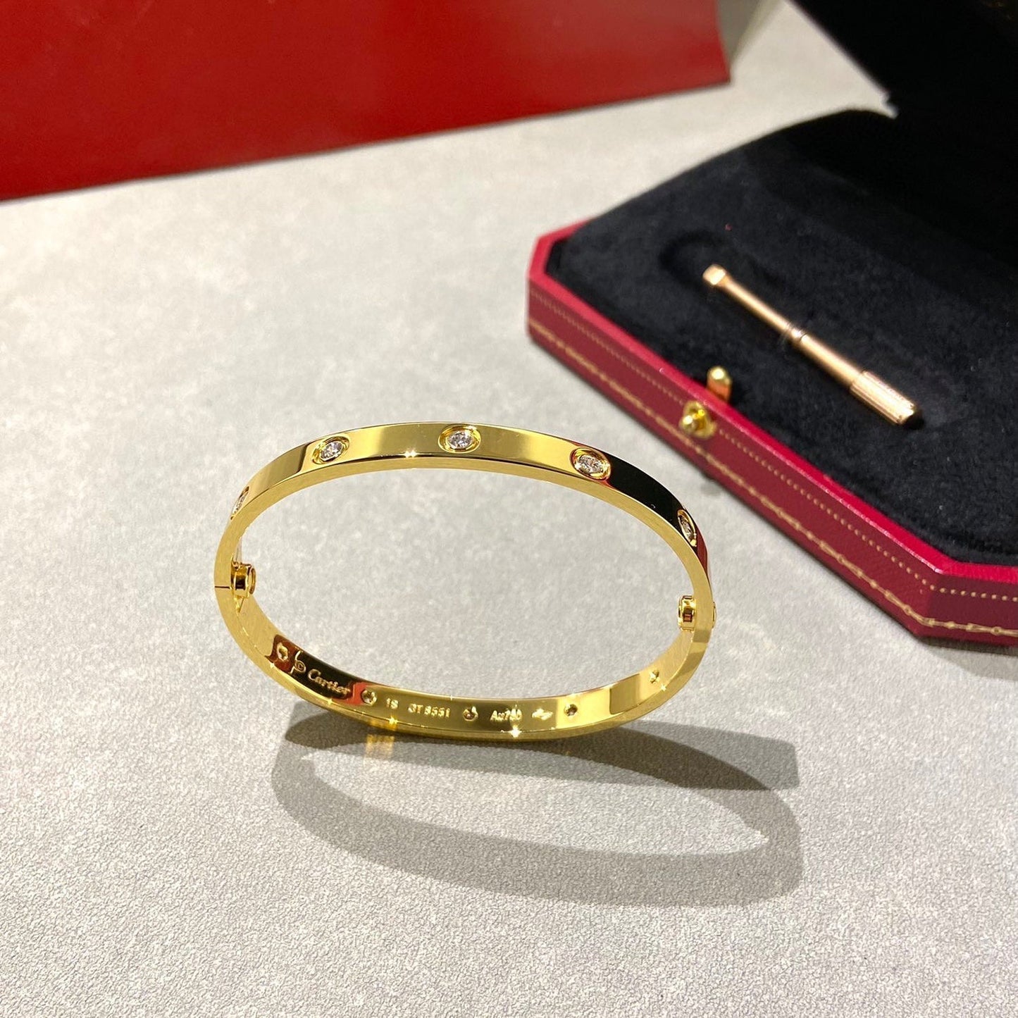[Sparkle]KLASSISCHER 6.1MM LOVE ARMREIF - 10-DIAMANTEN