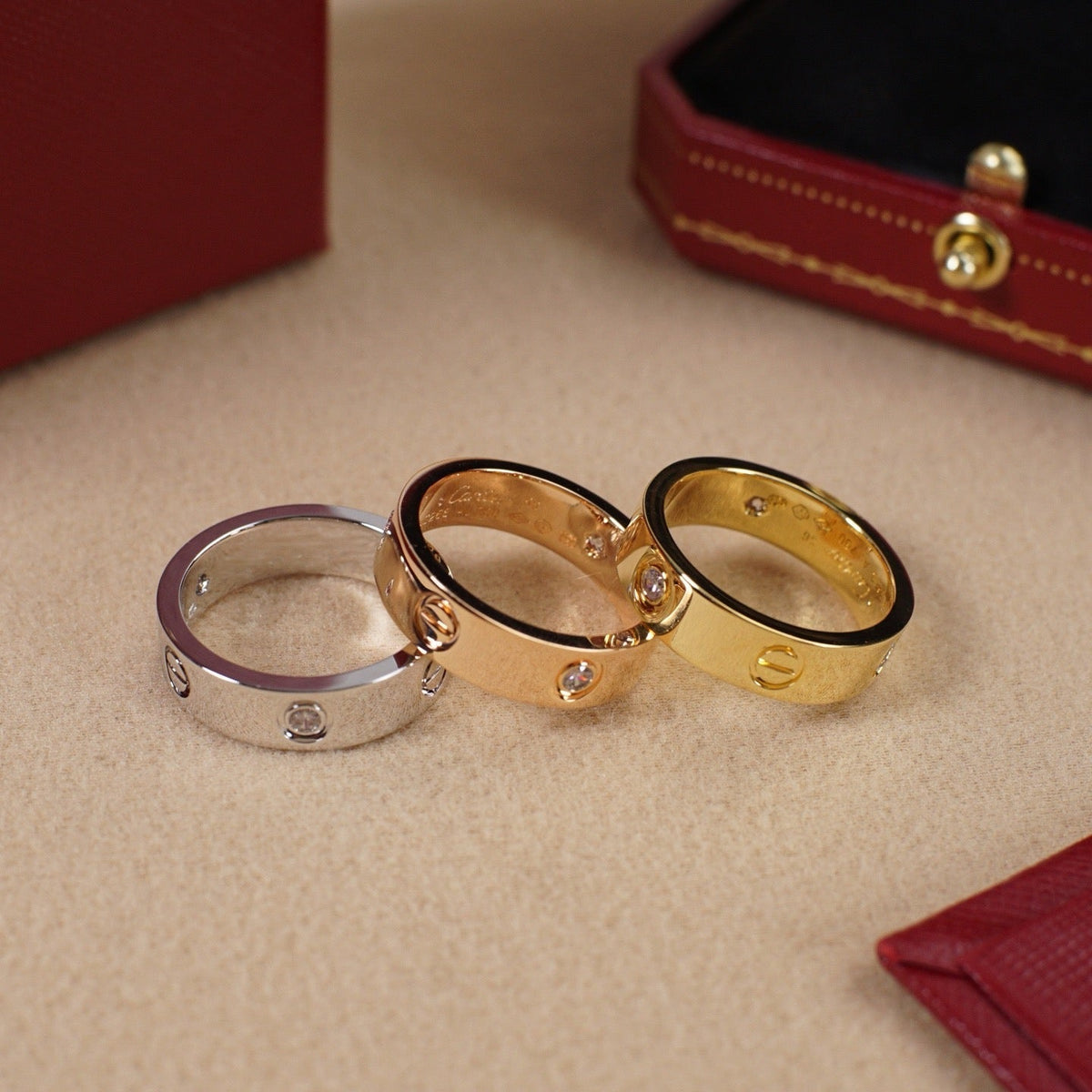 [sparkle Jewelery]LOVE 5.5MM 3 DIAMOND RING