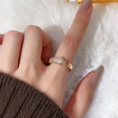 [sparkle Jewelery]PANTHERE HALF DIAMOND SMALL RING