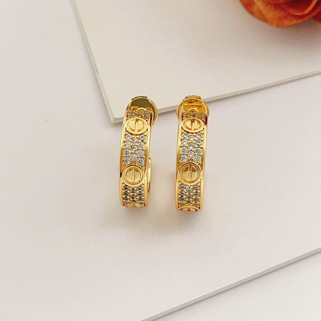 [sparkle Jewelery]LOVE 5.5MM DIAMOND PAVED EARRINGS