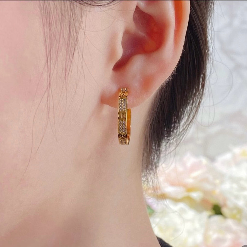[sparkle Jewelery]LOVE EARRINGS 3.6MM DIAMOND PAVED