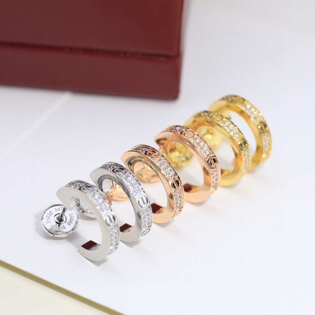 [sparkle Jewelery]LOVE 5.5MM DIAMOND PAVED EARRINGS