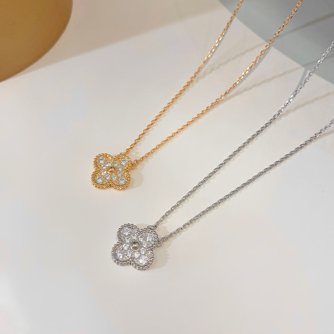 [sparkle Jewelry ]CLOVER 15MM DIAMOND SINGLE FLOWER NECKLACE