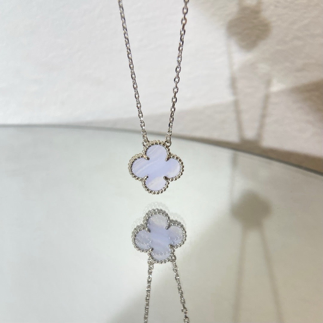 [sparkle Jewelry ]CLOVER 15MM BLUE CHALCEDONY NECKLACE SILVER